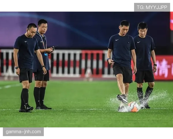 足球裁判职责详解：比赛规则执行与公平判罚关键规范